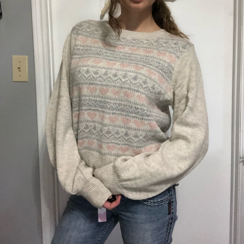 Heart sweater ✨